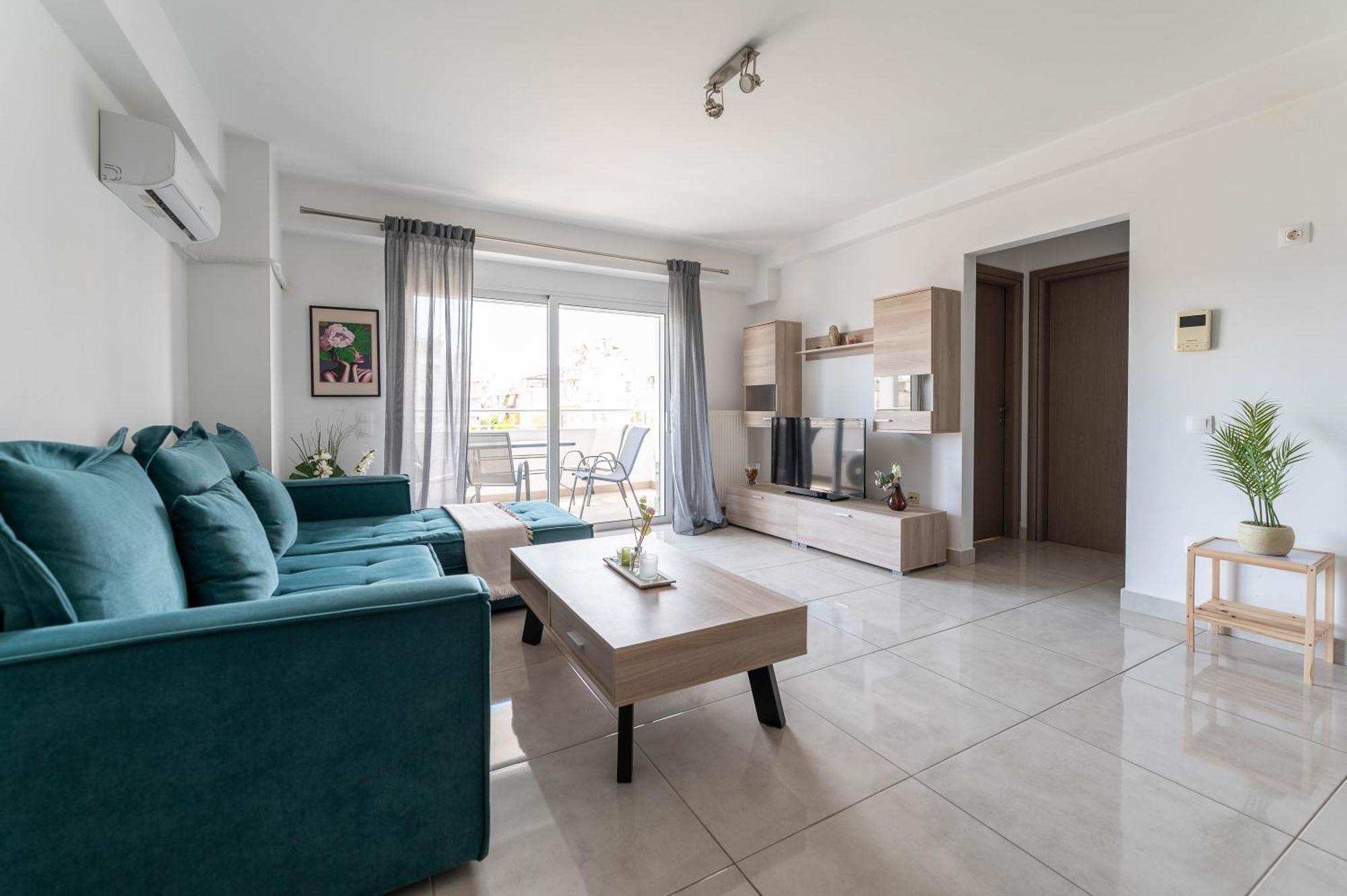 Modern Spacious Apartment Located In Пирея Екстериор снимка